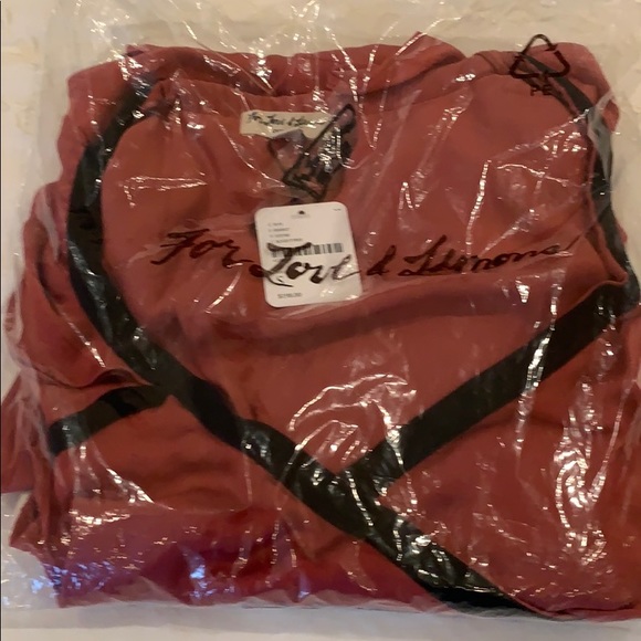 FOR LOVE AND LEMONS SATIN ROBE WITH ALLOVER BLACK VELVET TRIM SIZE S - Picture 8 of 8